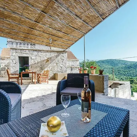 Casa vacanze Three-bedroom Holiday In